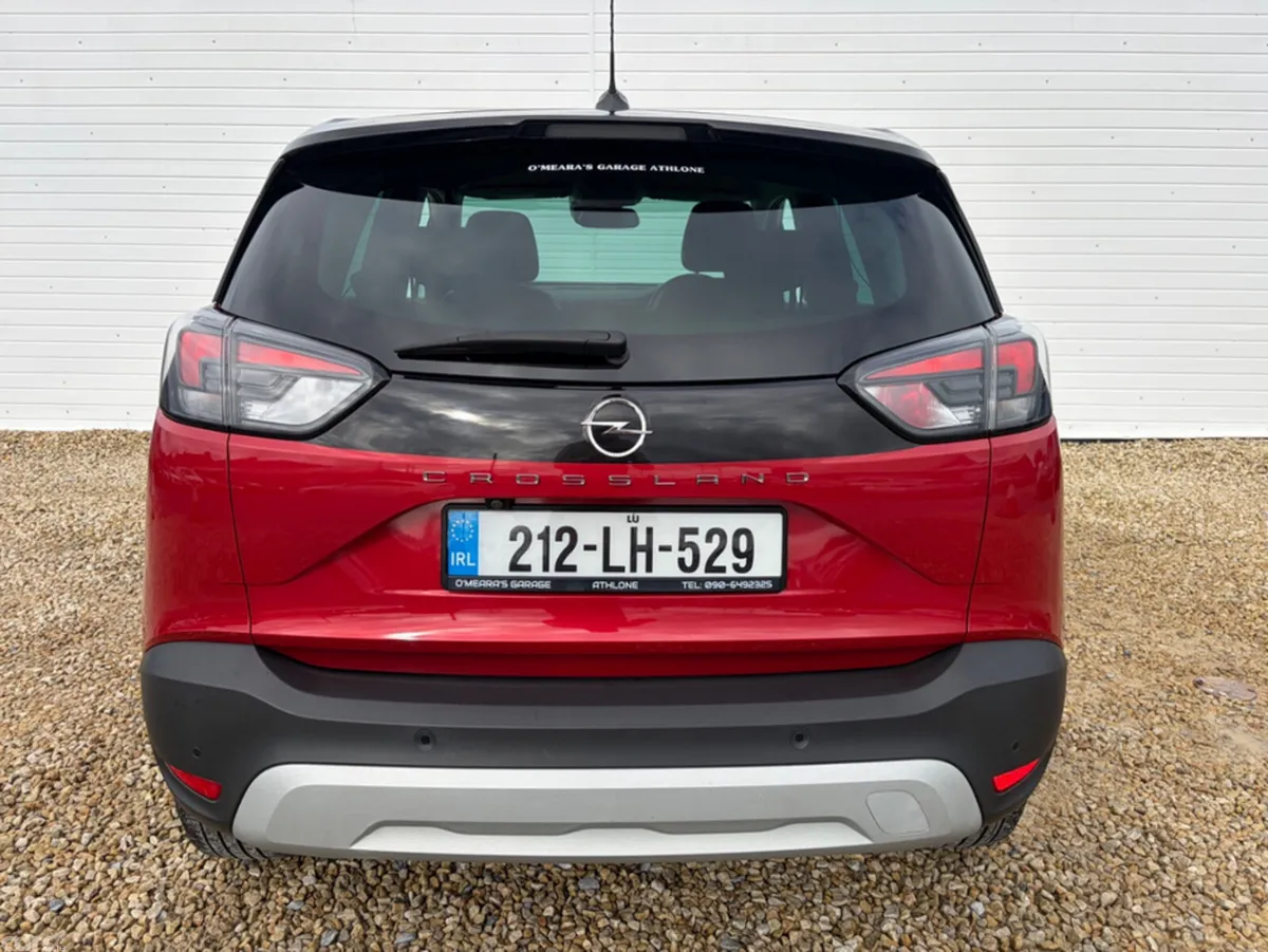 Opel Crossland MPV, Petrol, 2021, Red