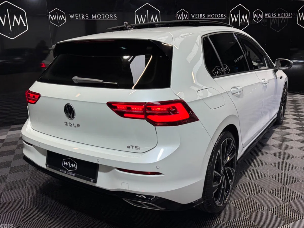 Volkswagen Golf Hatchback, Petrol, 2021, White