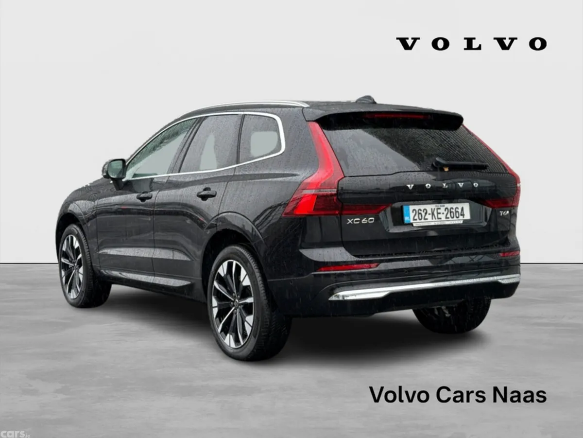 Volvo XC60 SUV, Petrol Plug-in Hybrid, 2026, Black
