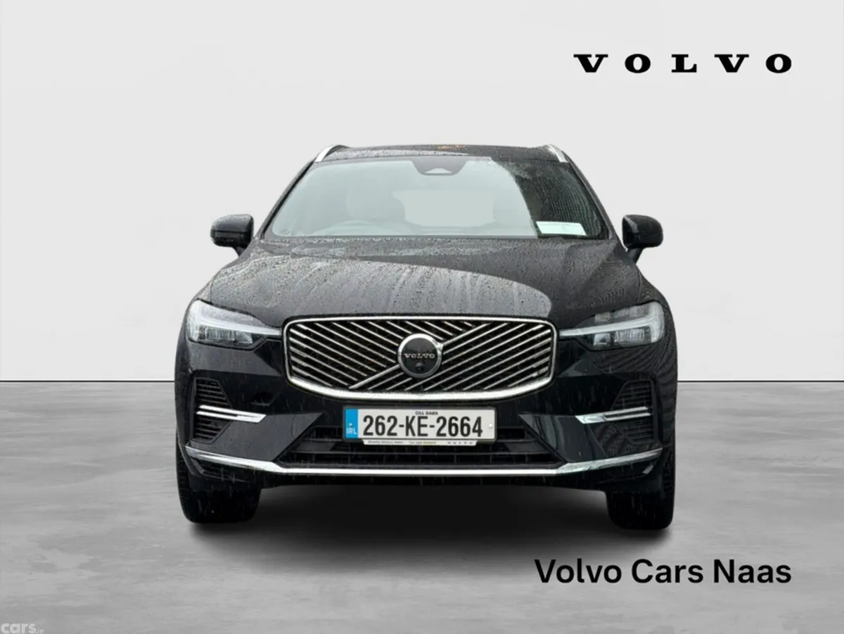 Volvo XC60 SUV, Petrol Plug-in Hybrid, 2026, Black