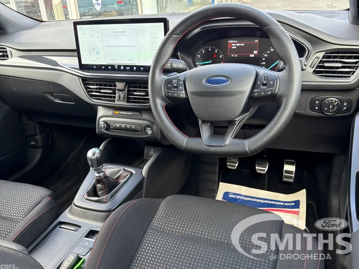 Ford Focus Hatchback, Petrol Hybrid, 2025, Red