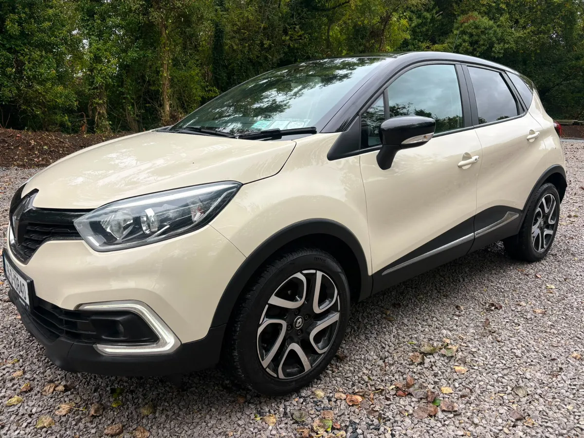 Renault Captur Hatchback, Petrol, 2019, White
