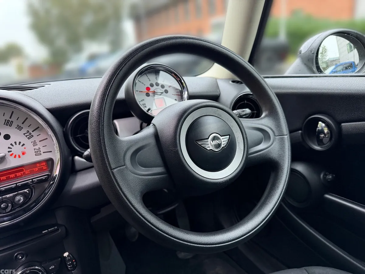Mini Cooper Hatchback, Diesel, 2010, White