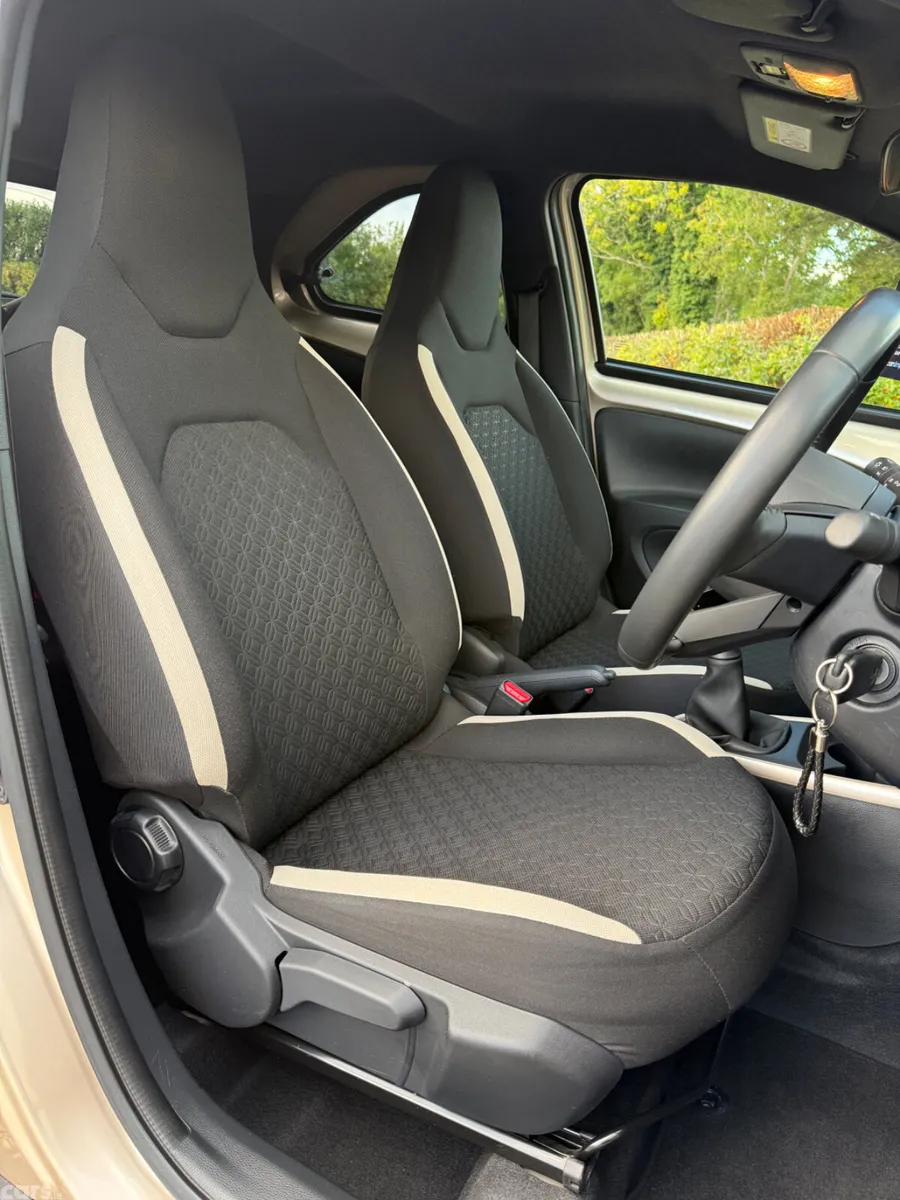 Toyota Aygo Hatchback, Petrol, 2022, Brown