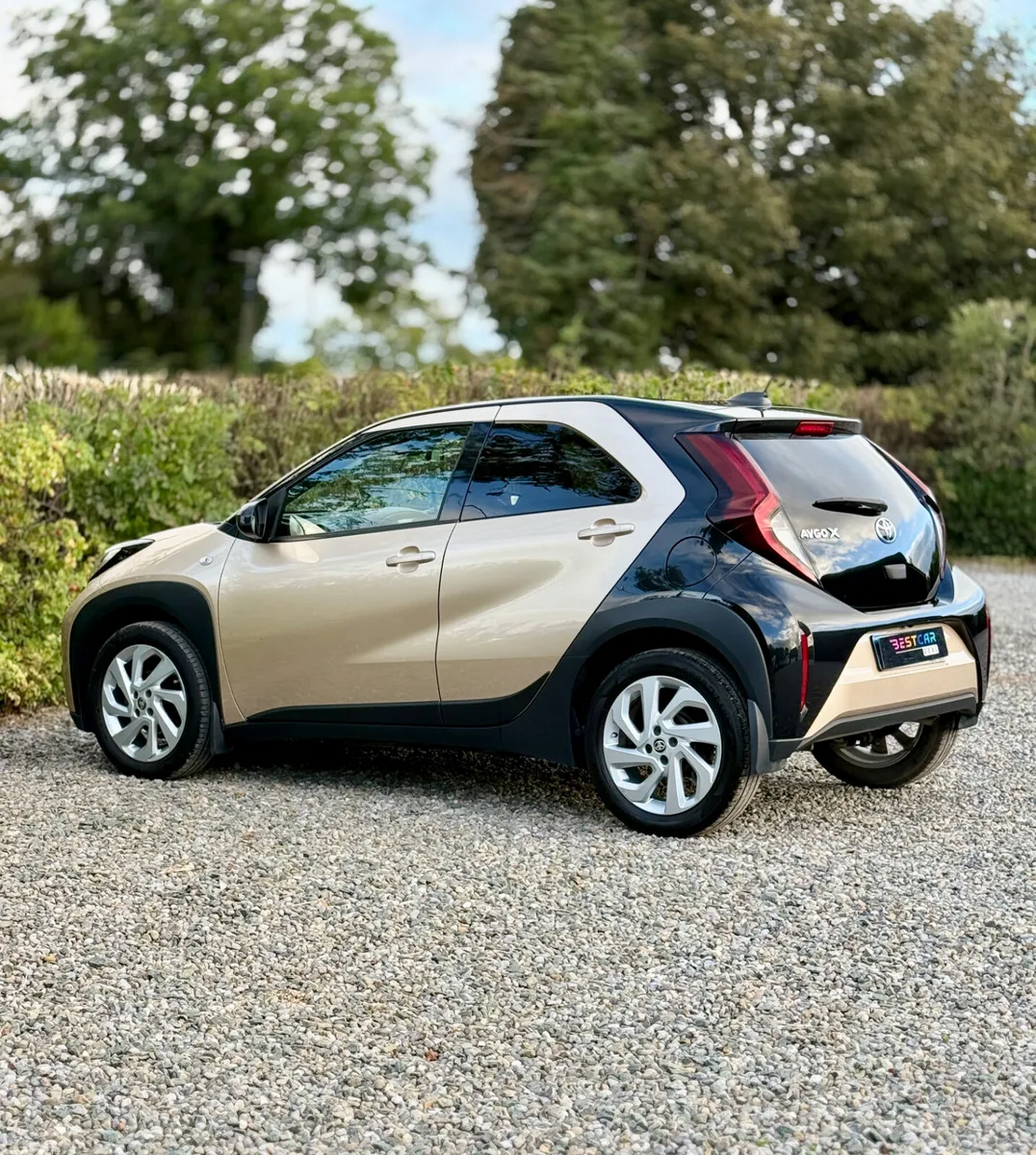 Toyota Aygo Hatchback, Petrol, 2022, Brown