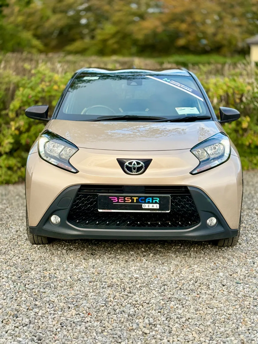 Toyota Aygo Hatchback, Petrol, 2022, Brown
