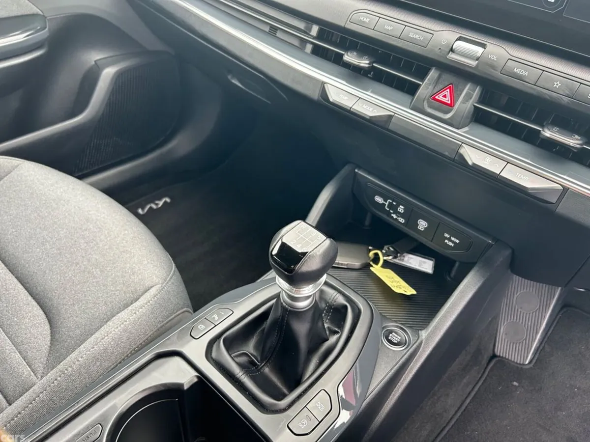 Kia K4 Hatchback, Petrol Hybrid, 2026, Green