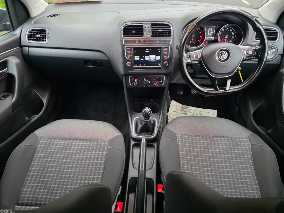 Volkswagen Polo Hatchback, Petrol, 2016, Grey