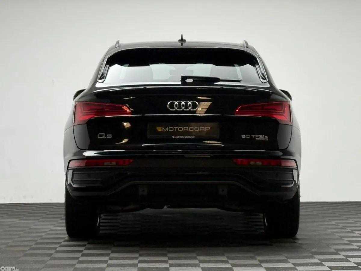 Audi Q5 SUV, Petrol Plug-in Hybrid, 2023, Black