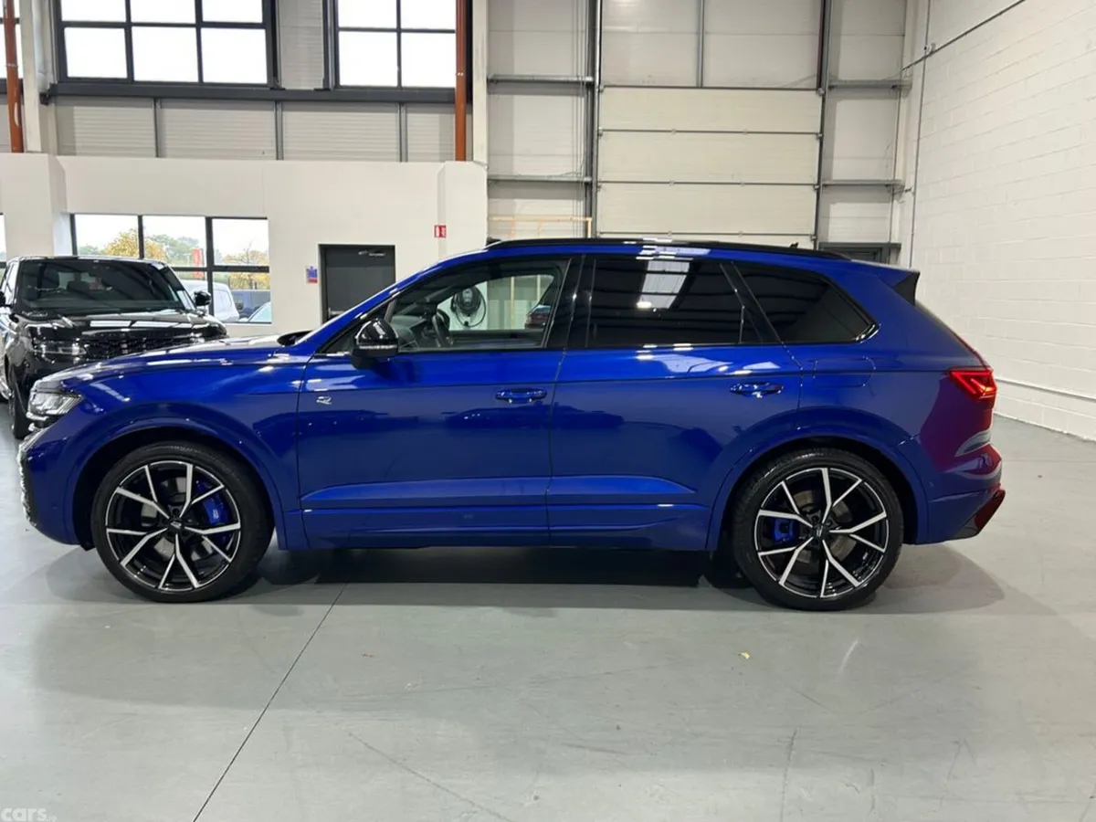 Volkswagen Touareg Estate, Petrol Plug-in Hybrid, 2025, Blue