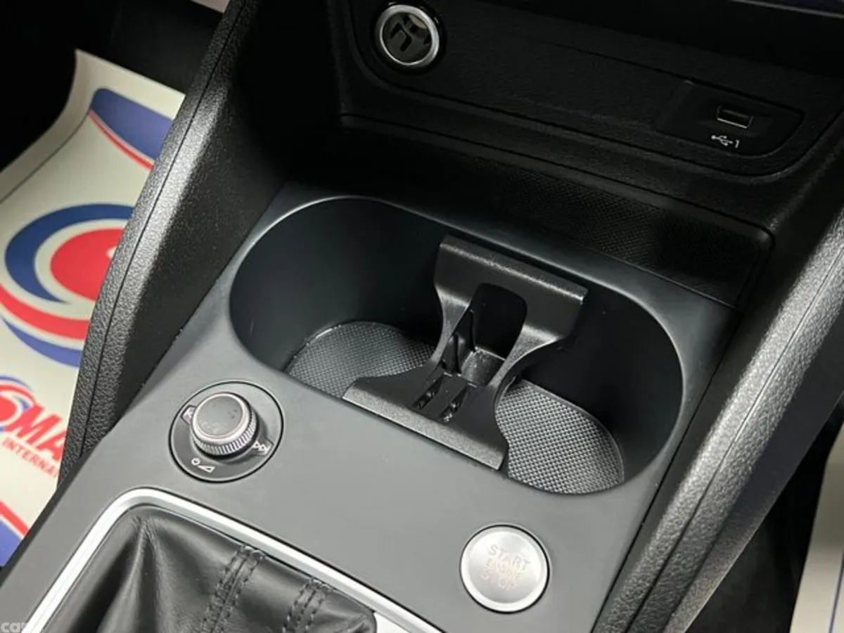 Audi Q2 Hatchback, Petrol, 2022, Blue
