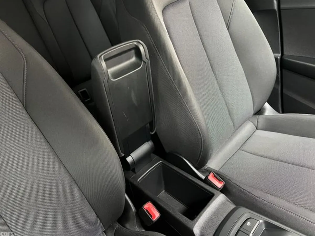 Audi Q2 Hatchback, Petrol, 2022, Blue