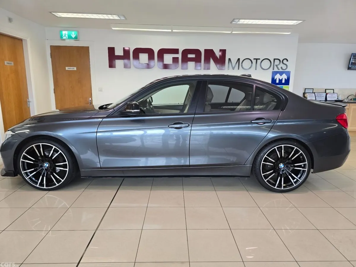 BMW 3-Series Saloon, Diesel, 2017, Grey