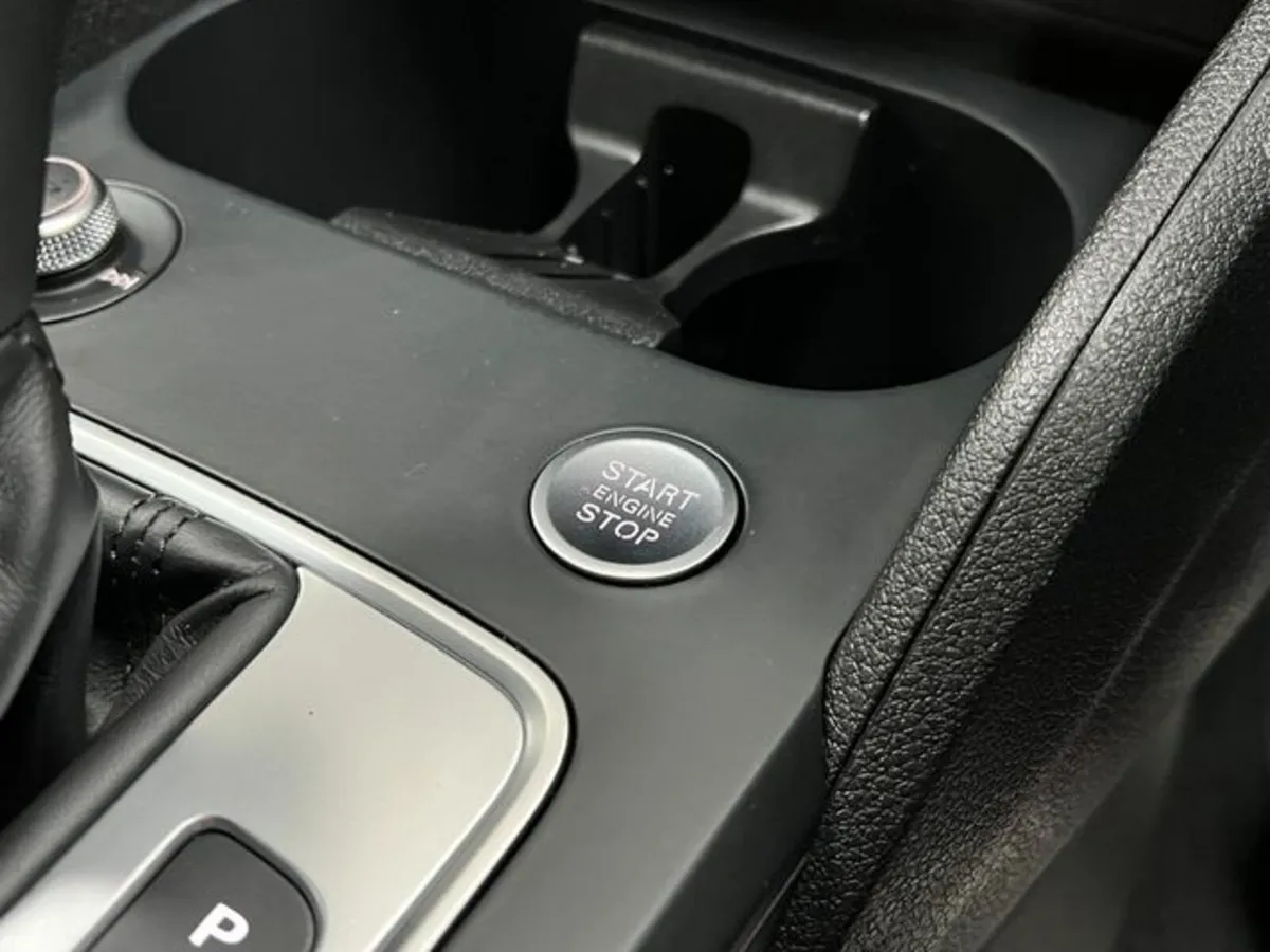 Audi Q2 Hatchback, Petrol, 2022, Blue
