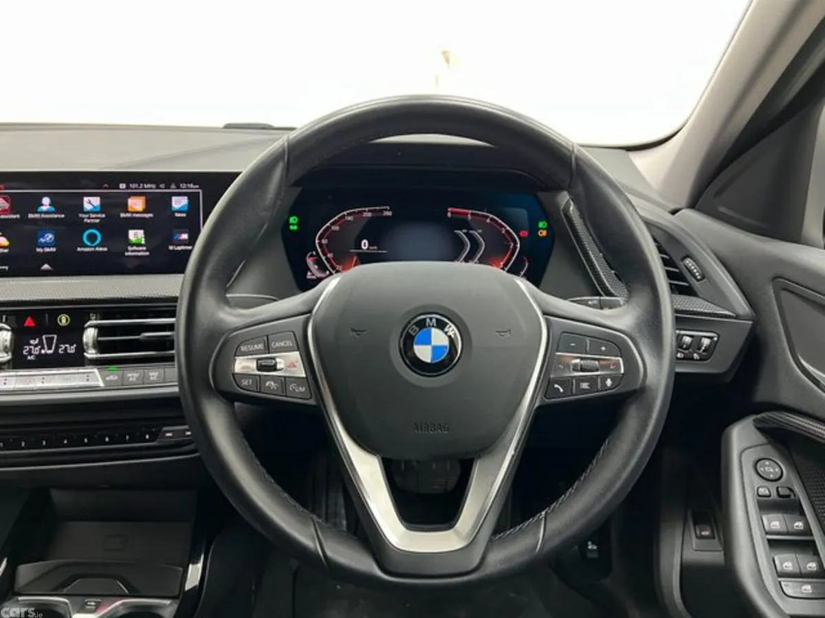 BMW 1-Series Hatchback, Diesel, 2023, White