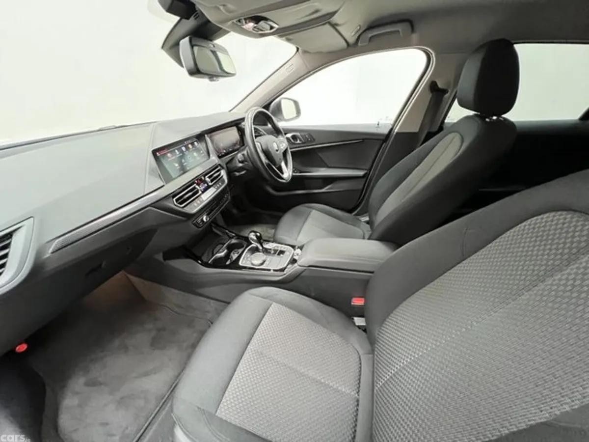 BMW 1-Series Hatchback, Diesel, 2023, White