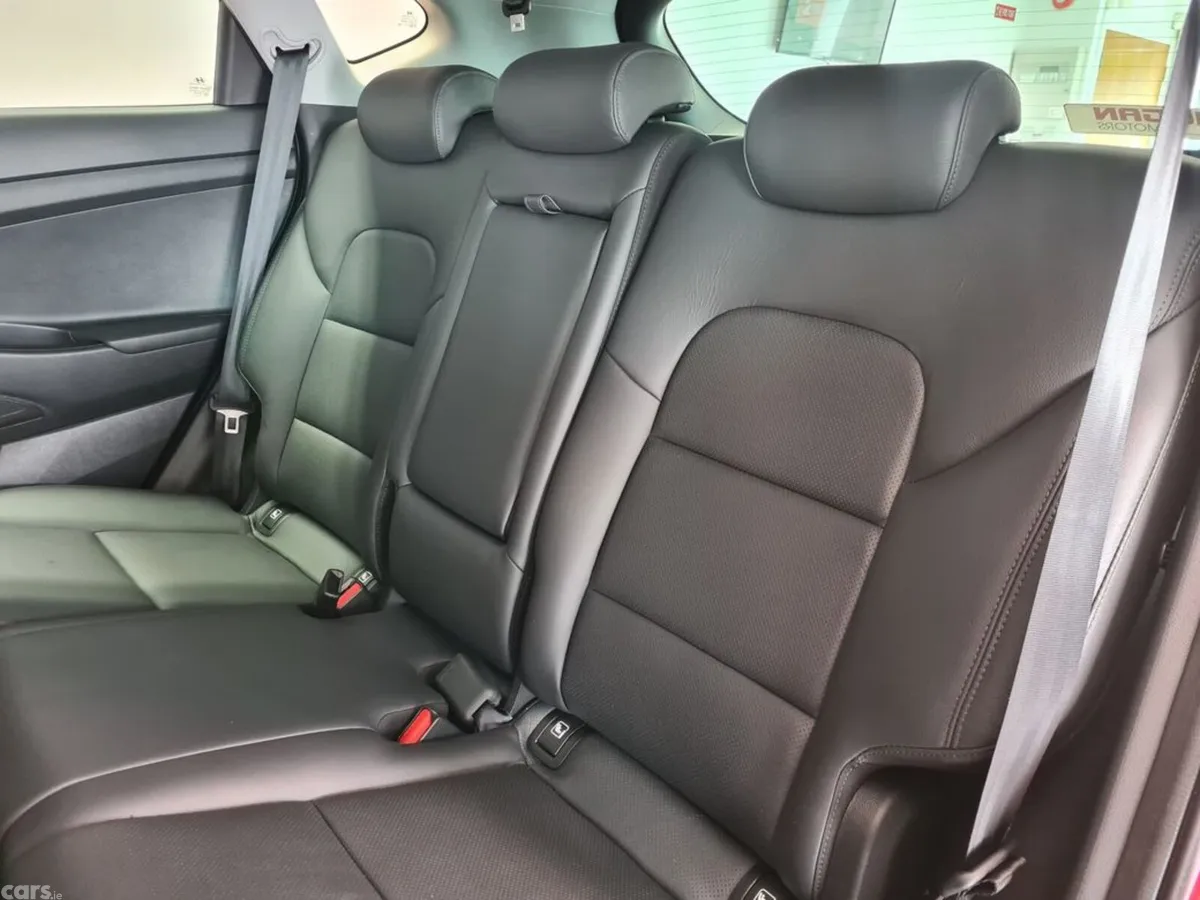Hyundai Tucson SUV, Diesel, 2019, Red