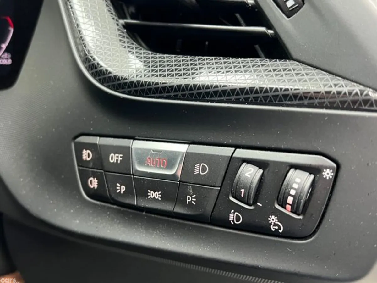 BMW 1-Series Hatchback, Diesel, 2023, White