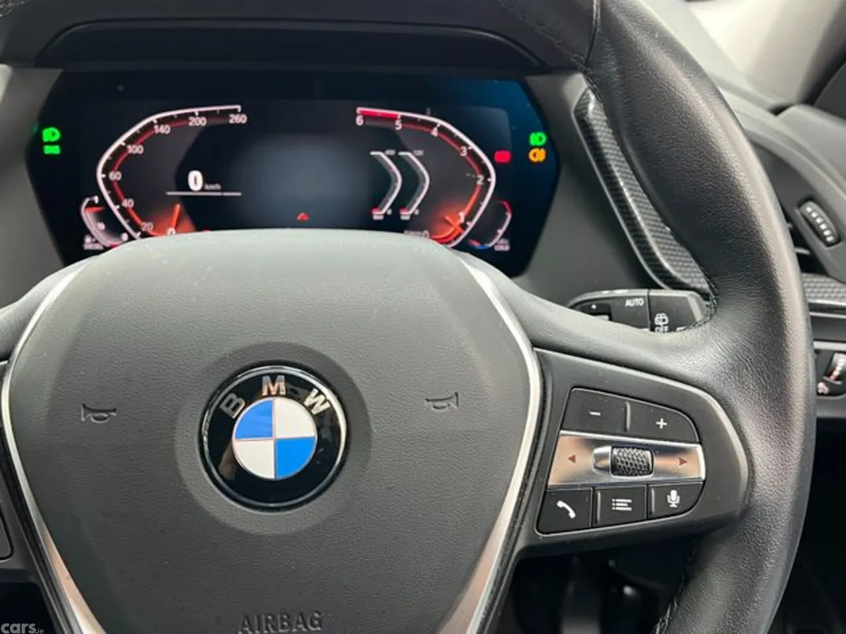 BMW 1-Series Hatchback, Diesel, 2023, White