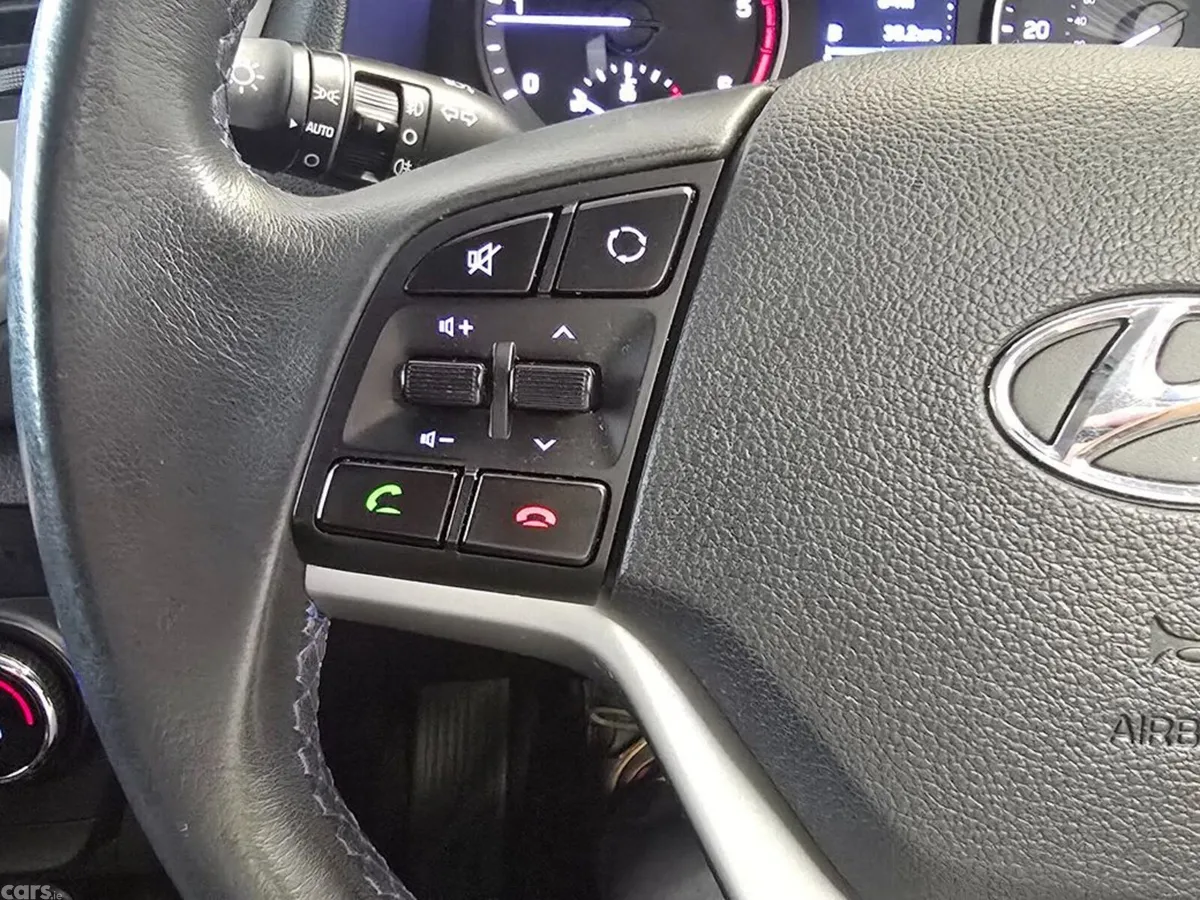 Hyundai Tucson SUV, Diesel, 2017, Brown