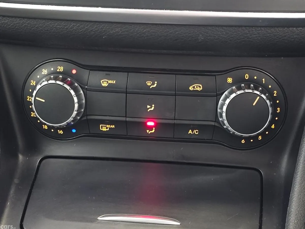 Mercedes-Benz CLA Saloon, Diesel, 2015, Black