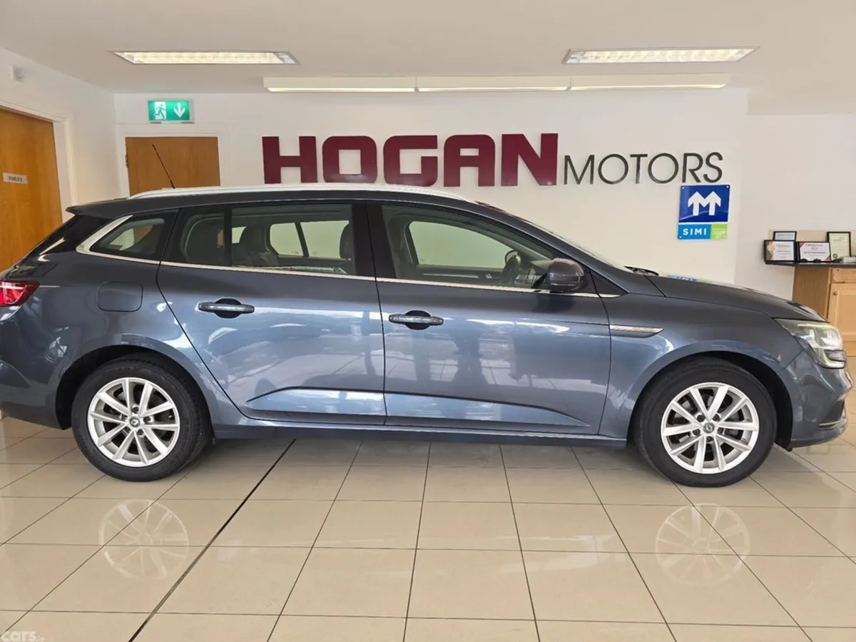 Renault Megane Estate, Diesel, 2017, Grey