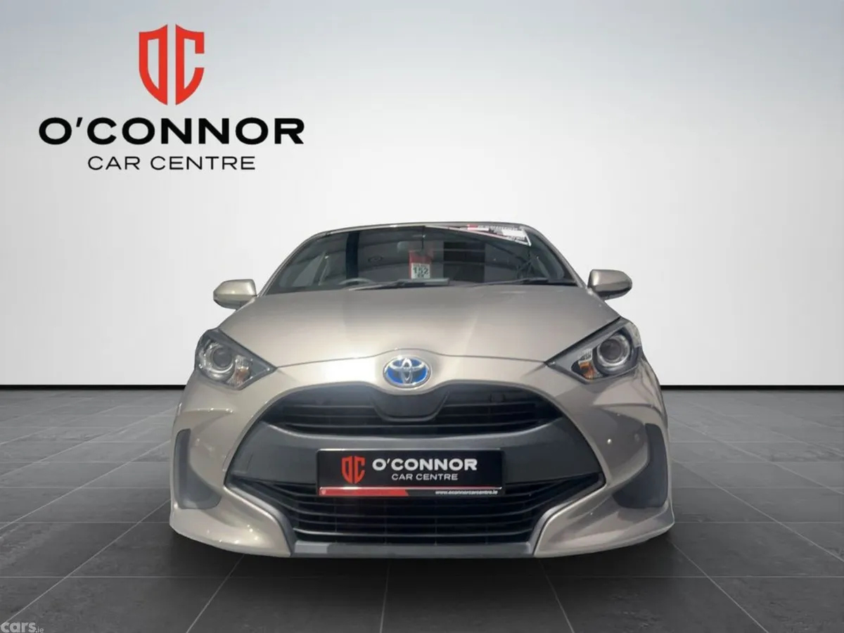Toyota Yaris Hatchback, Petrol Hybrid, 2022, Brown