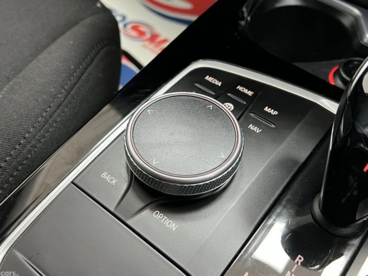 BMW 1-Series Hatchback, Diesel, 2020, Red