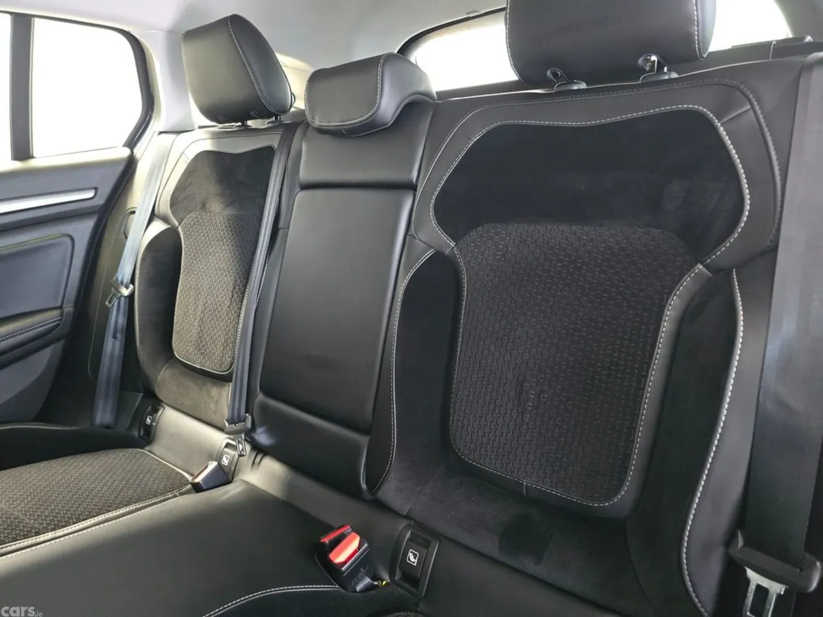 Renault Megane Estate, Diesel, 2017, Grey