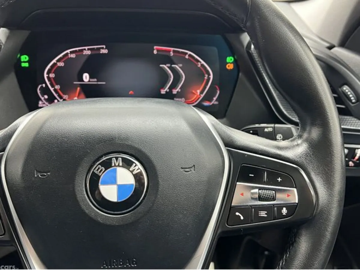 BMW 1-Series Hatchback, Diesel, 2020, Red