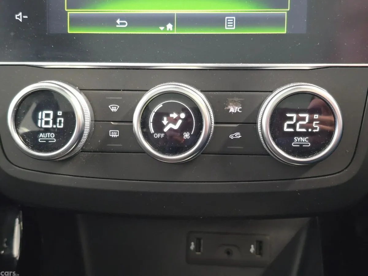 Renault Kadjar SUV, Diesel, 2020, Grey