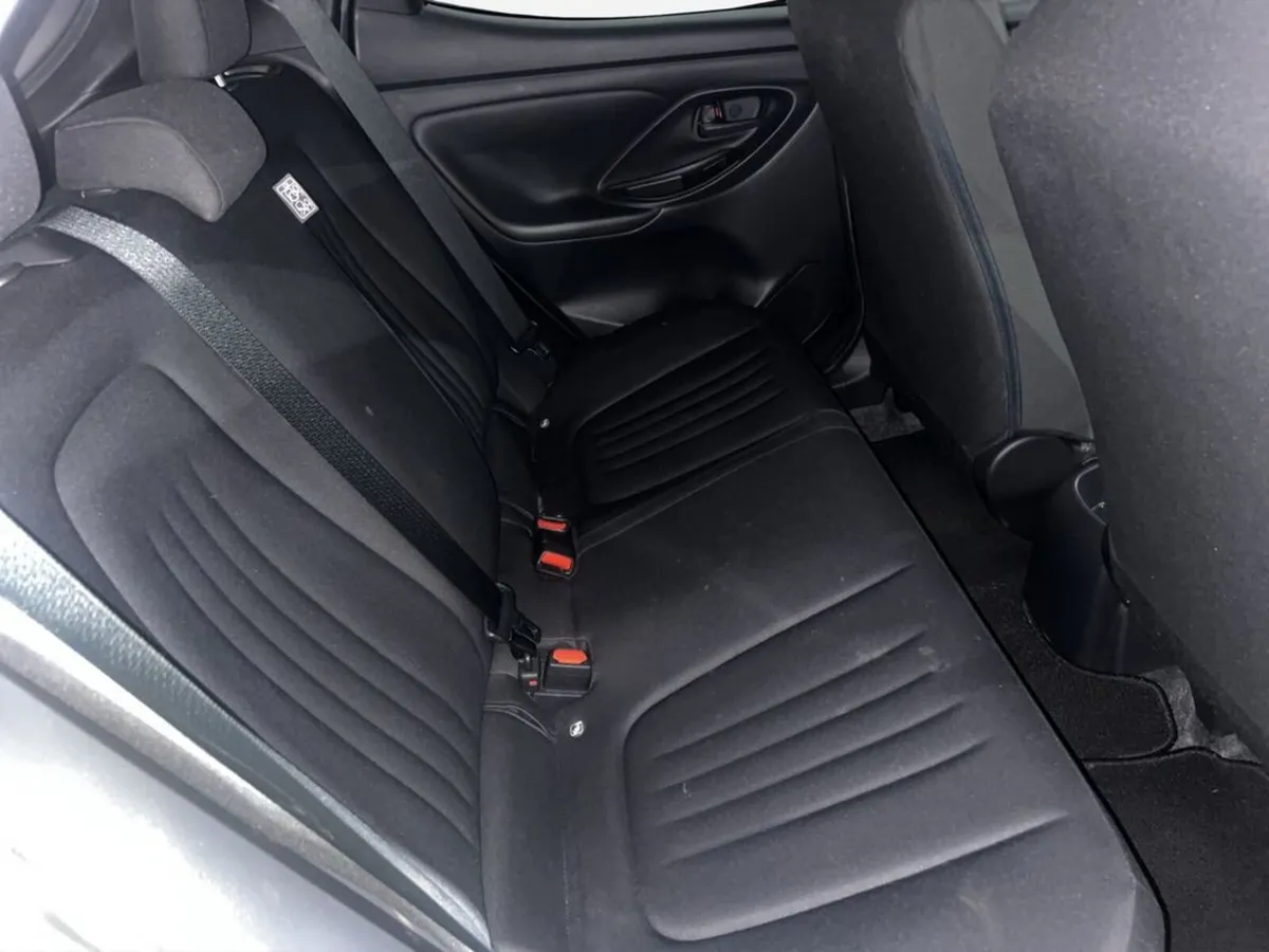 Toyota Yaris Hatchback, Petrol Hybrid, 2022, Brown