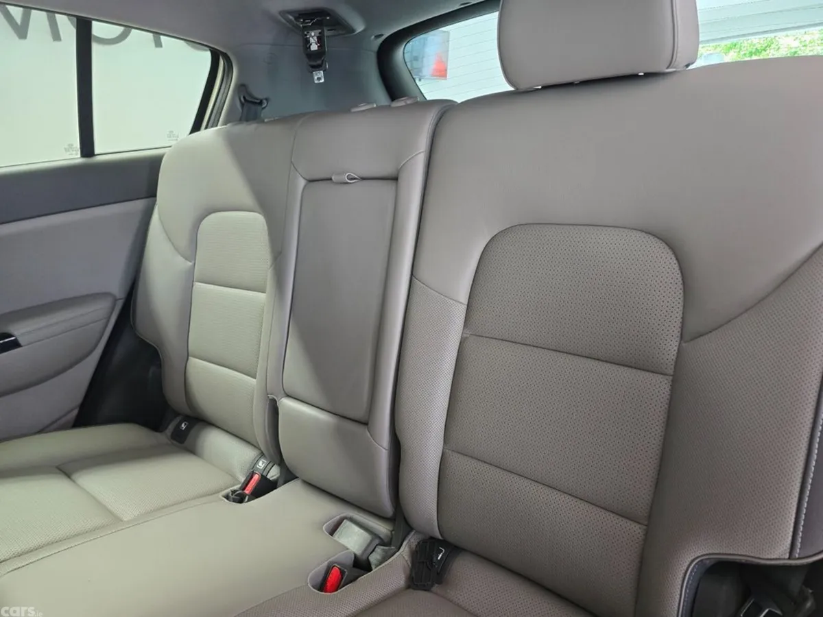Kia Sportage MPV, Diesel, 2018, Grey