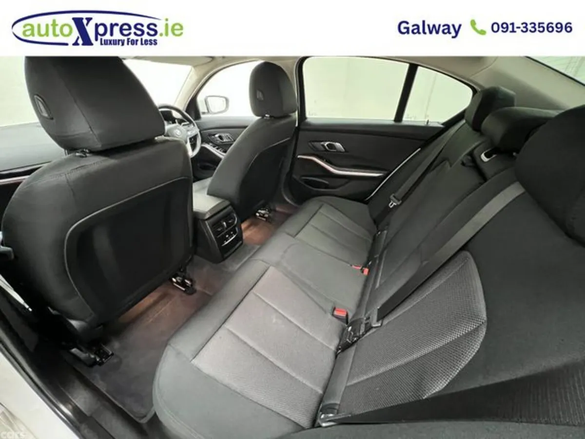 BMW 3-Series Saloon, Diesel, 2019, White