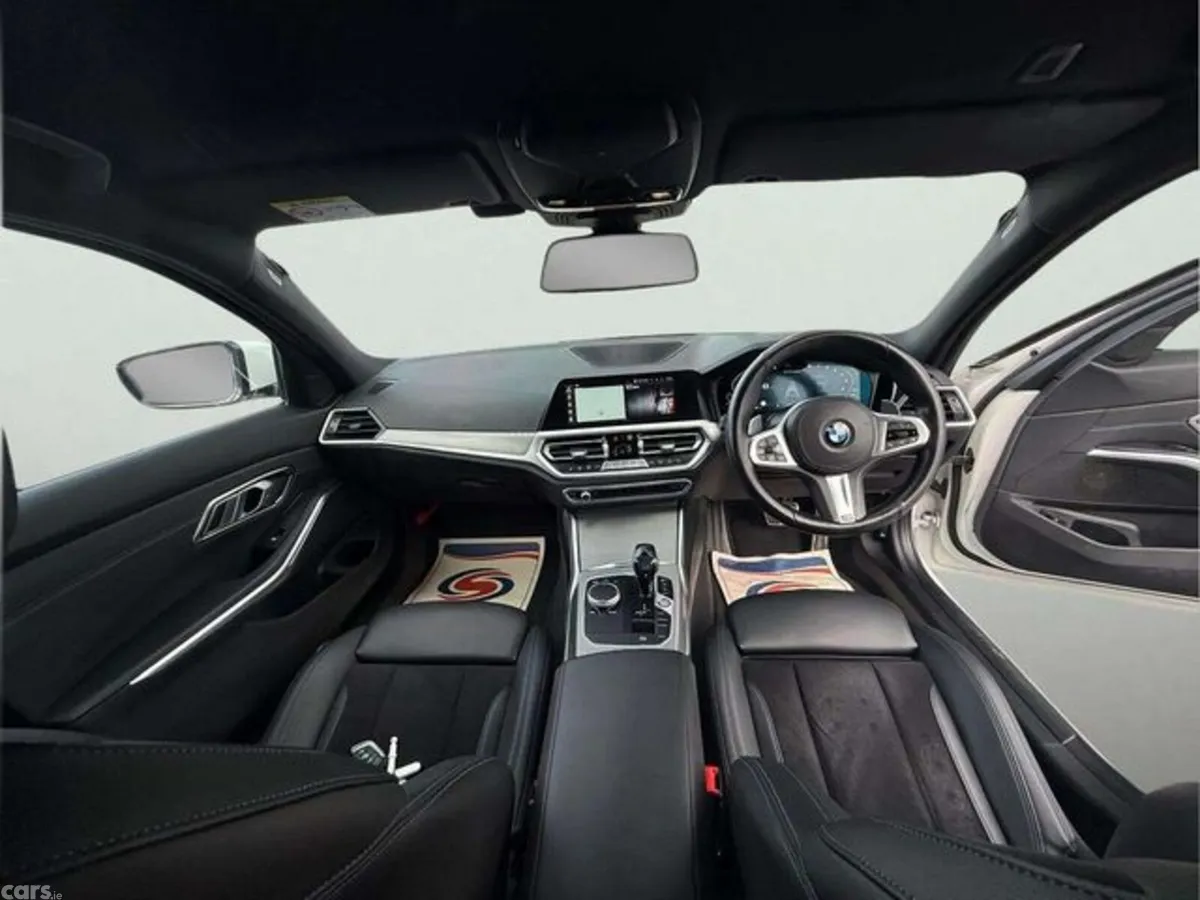BMW 3-Series Estate, Diesel, 2021, White