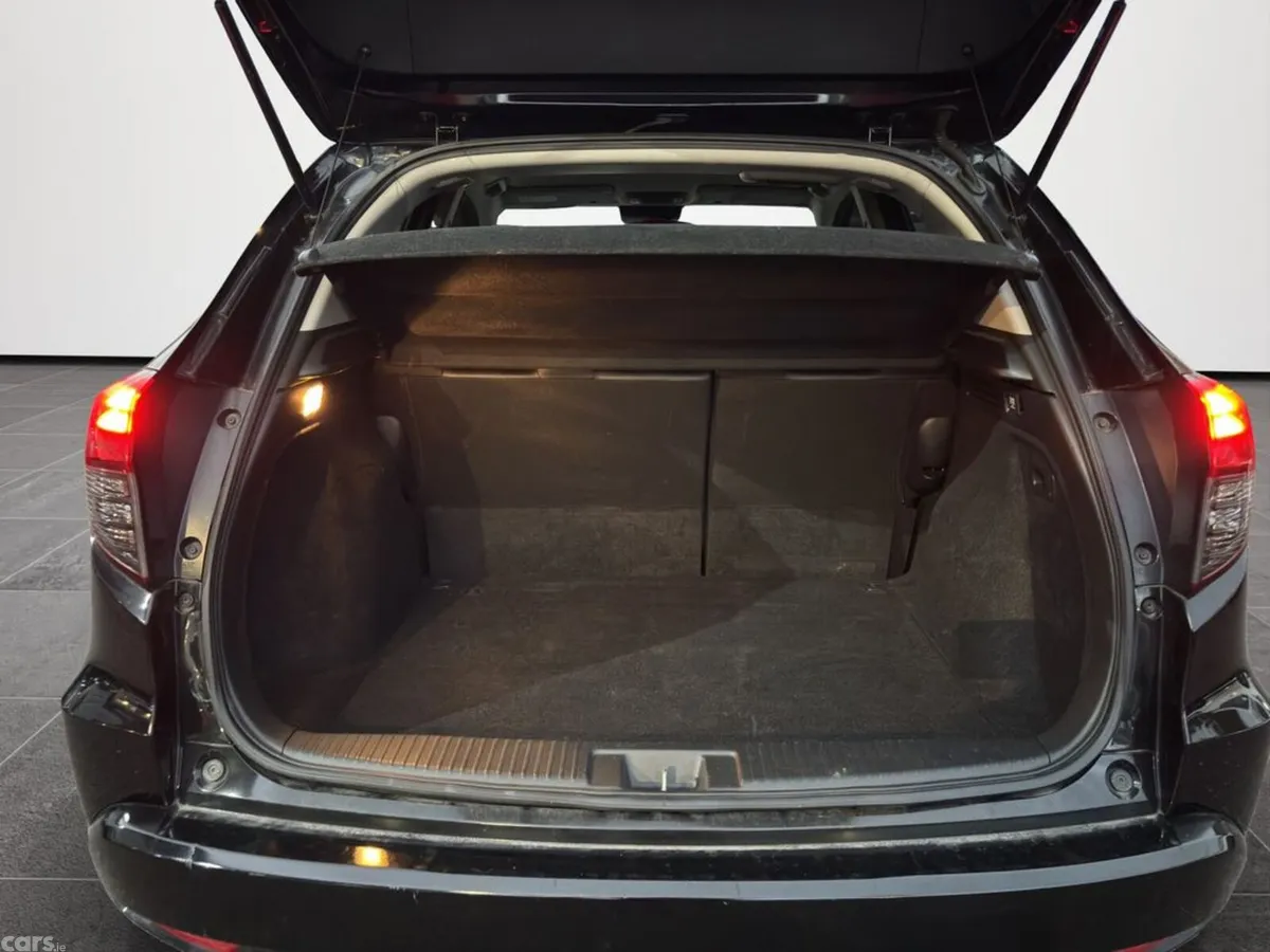 Honda Vezel SUV, Petrol Hybrid, 2019, Black