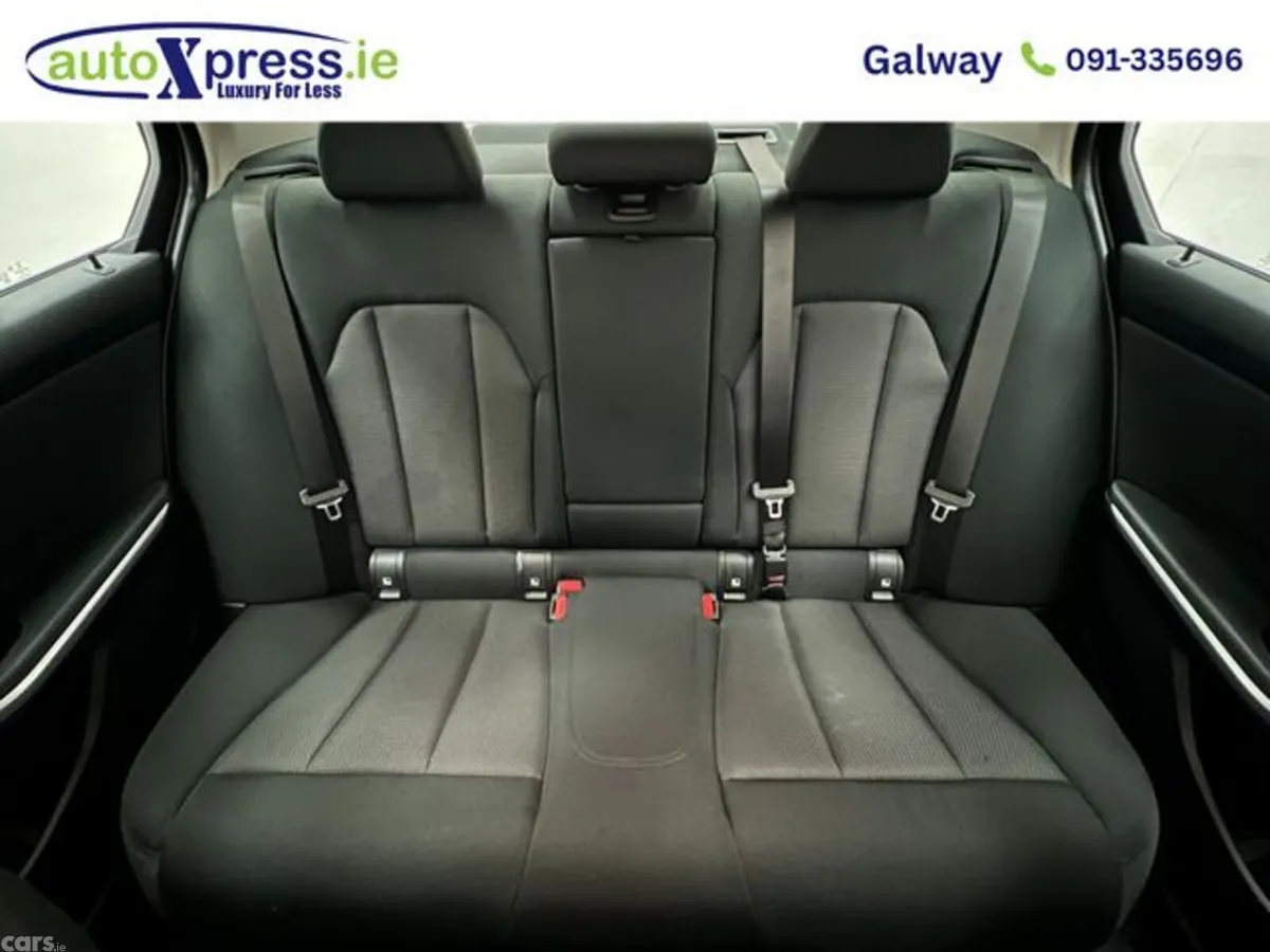BMW 3-Series Saloon, Diesel, 2019, White