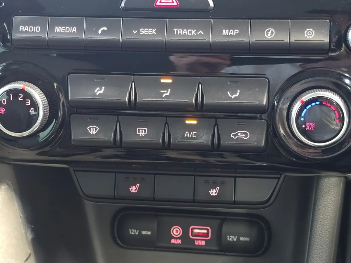 Kia Sportage MPV, Diesel, 2018, Grey