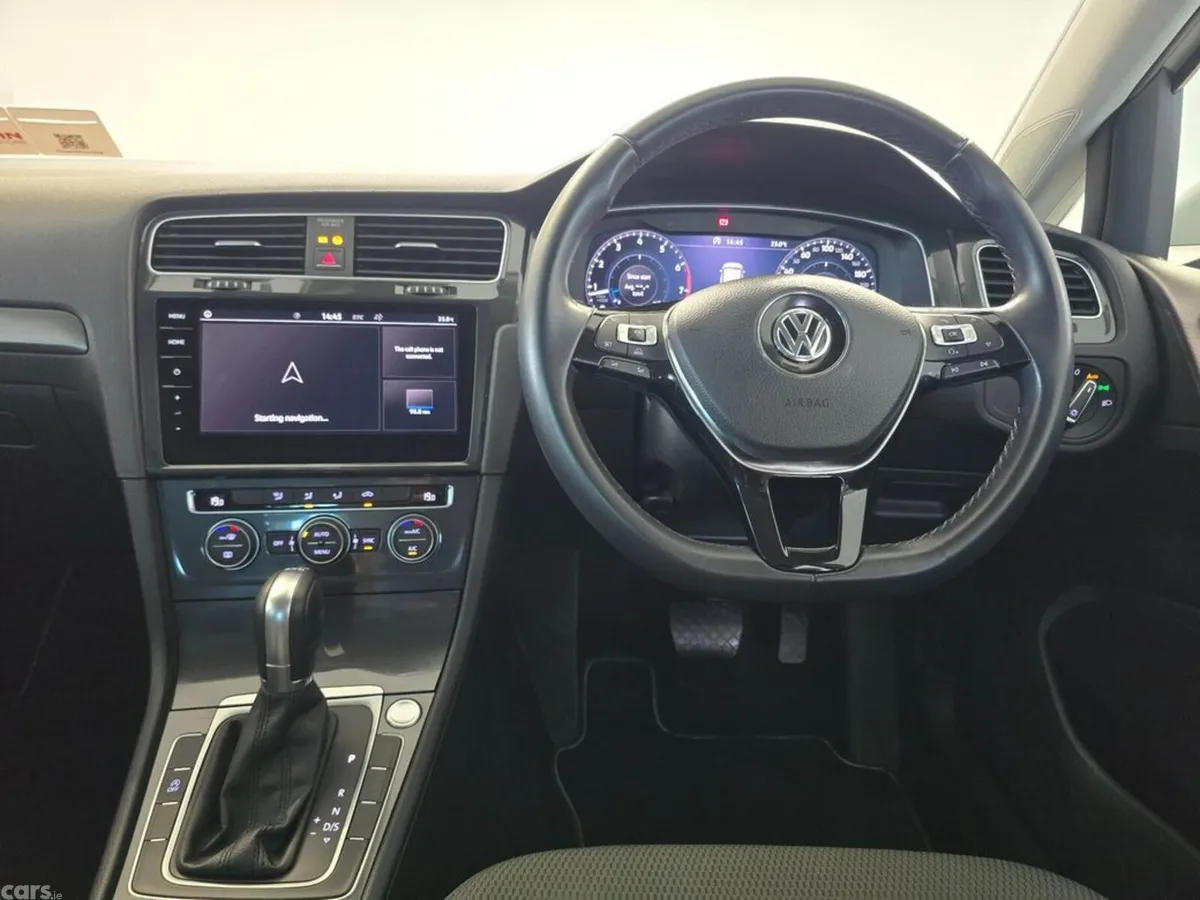 Volkswagen Golf Hatchback, Petrol, 2018, White