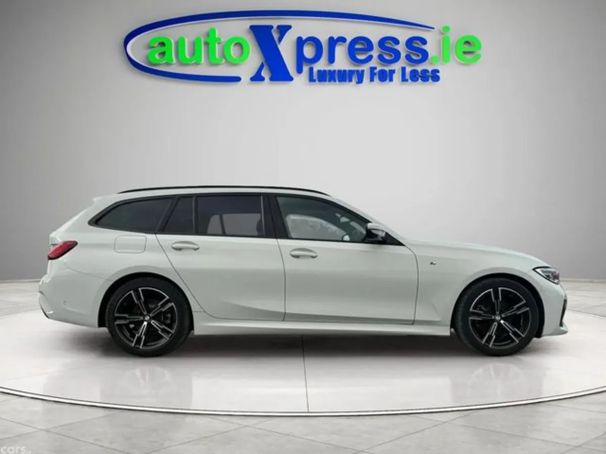 BMW 3-Series Estate, Diesel, 2021, White
