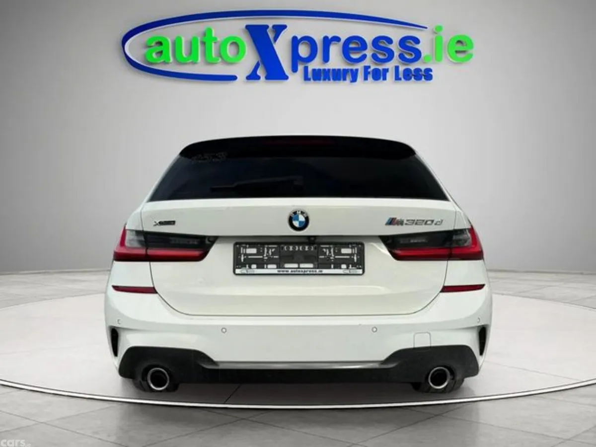 BMW 3-Series Estate, Diesel, 2021, White