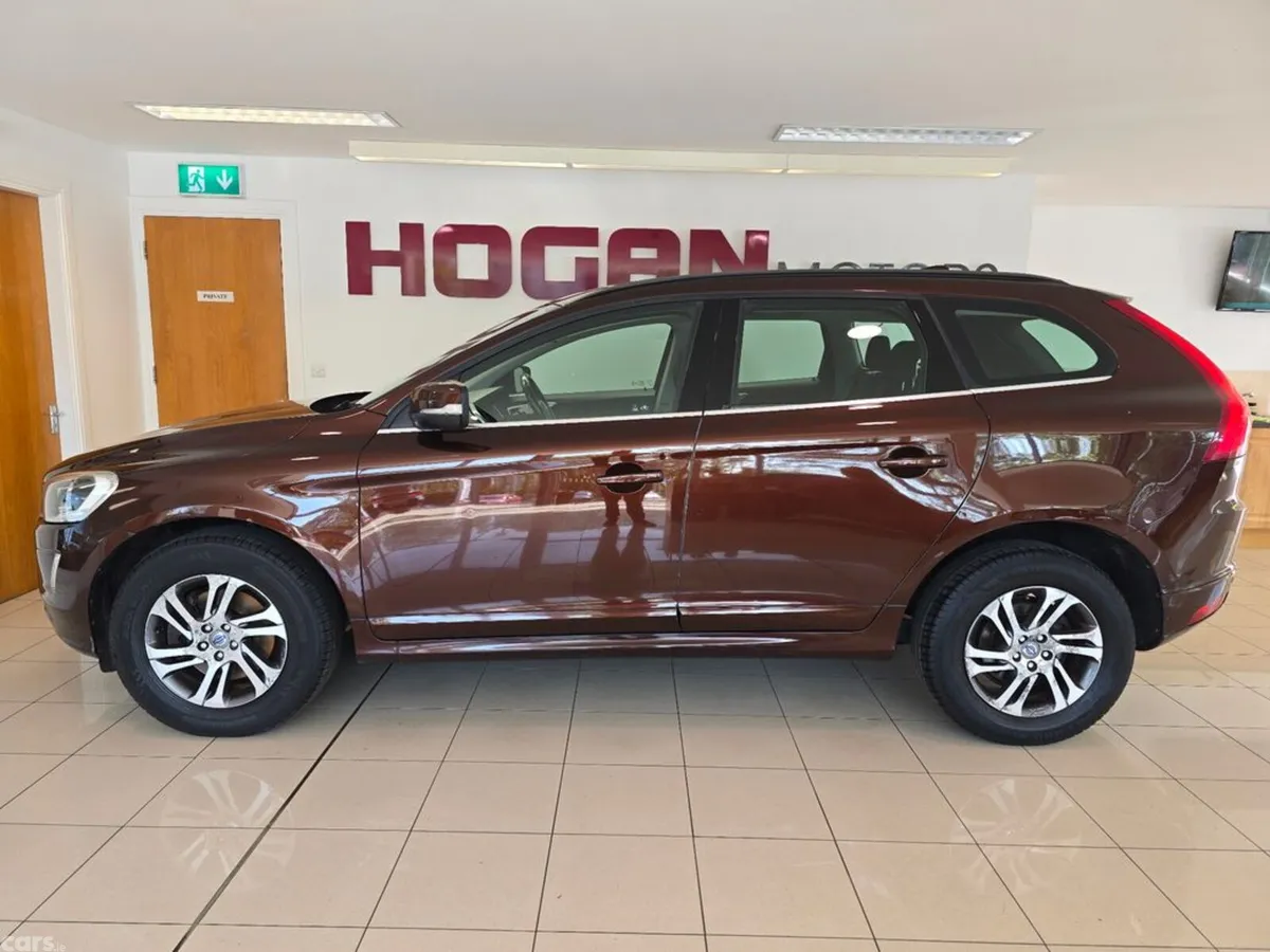 Volvo XC60 Estate, Diesel, 2014, Brown