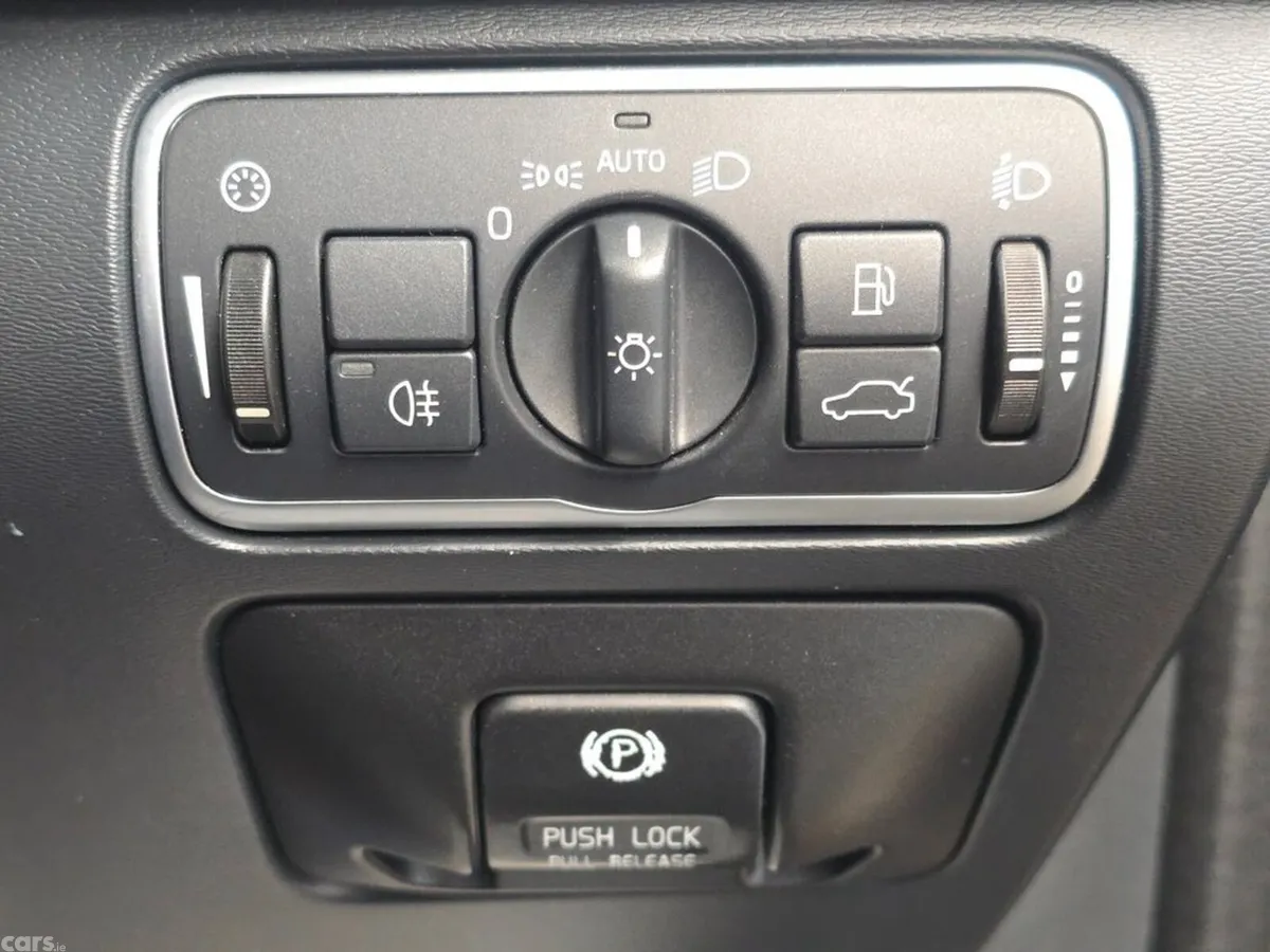 Volvo XC60 Estate, Diesel, 2014, Brown
