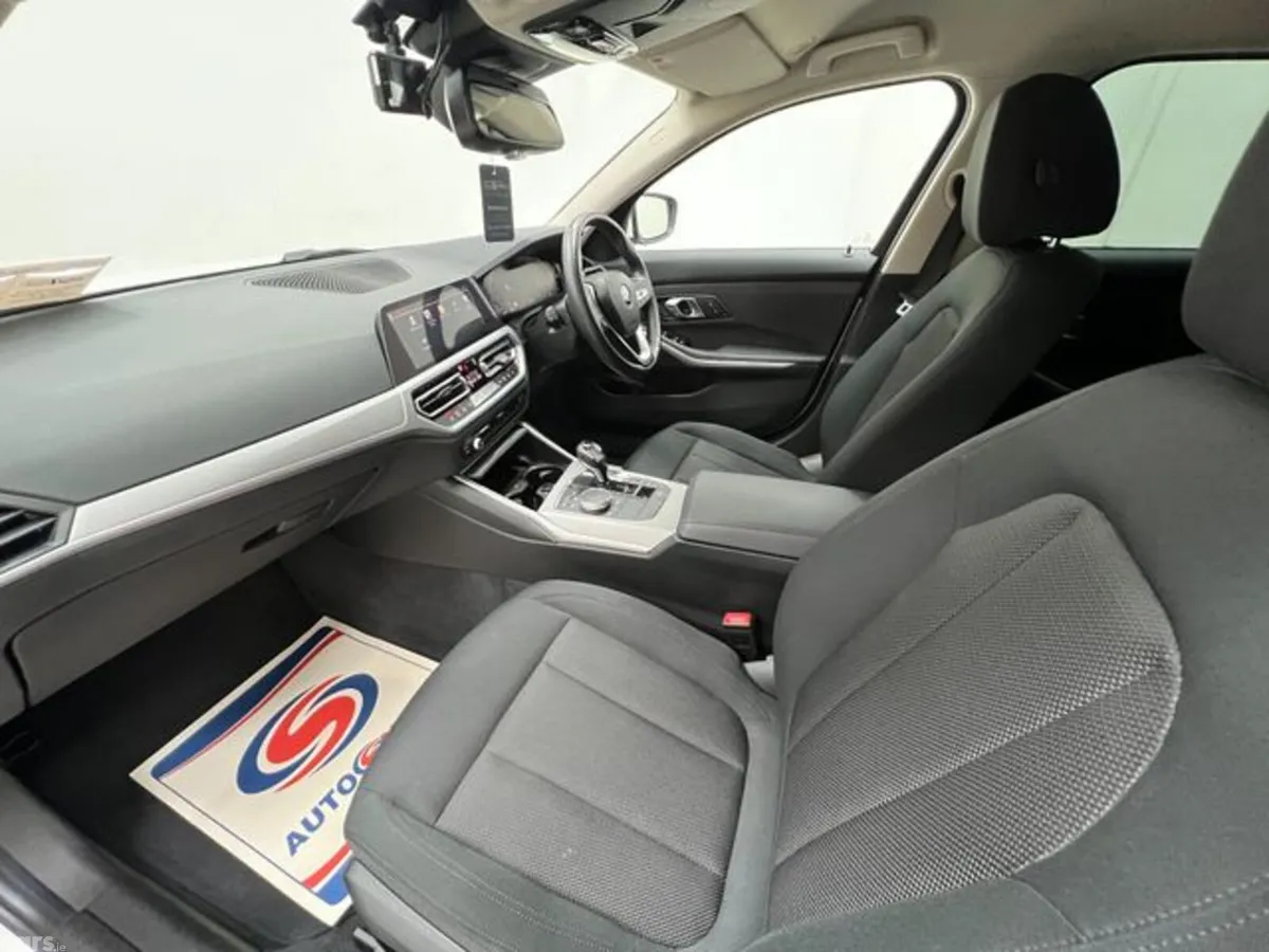BMW 3-Series Saloon, Diesel, 2019, White