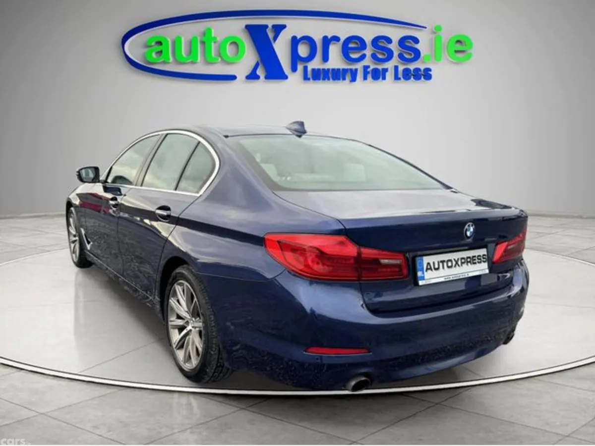 BMW 5-Series Saloon, Diesel, 2017, Blue