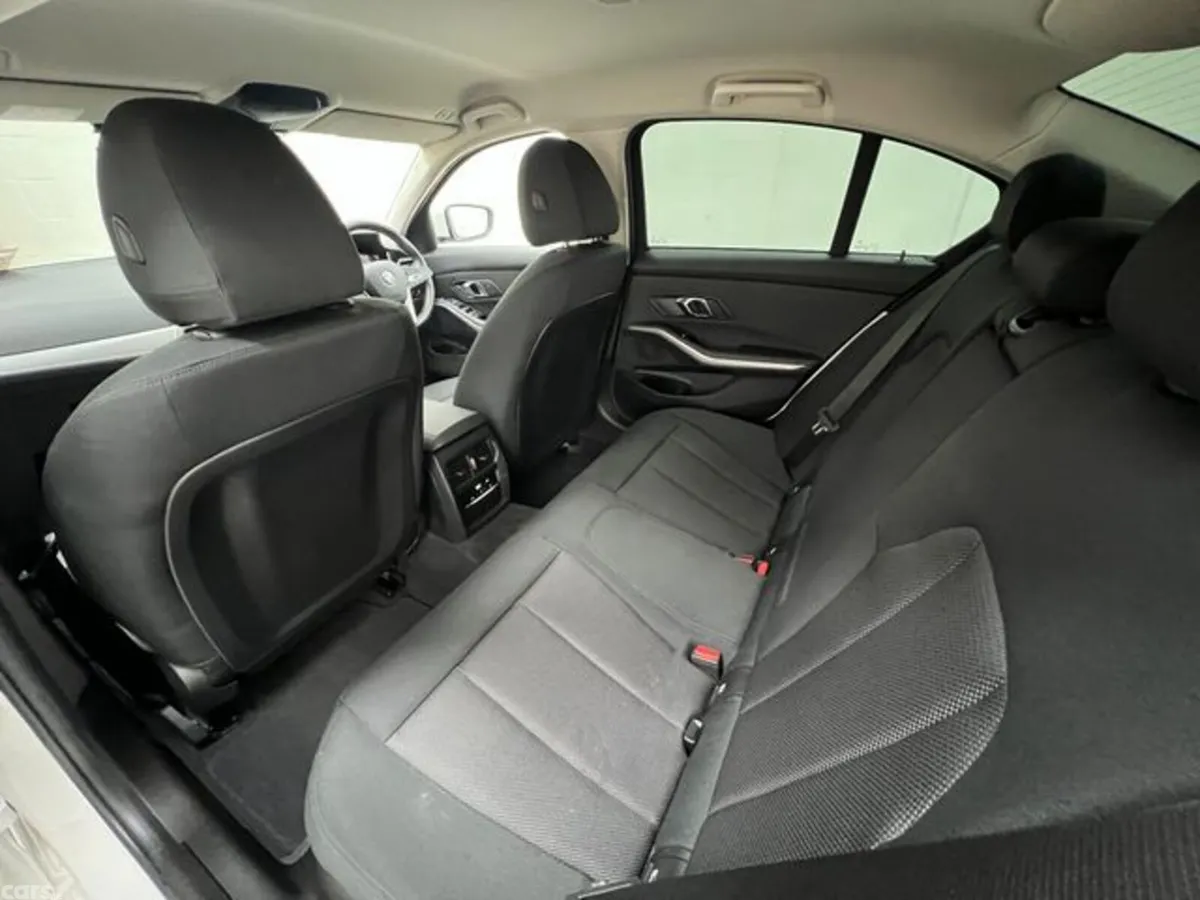 BMW 3-Series Saloon, Diesel, 2019, White