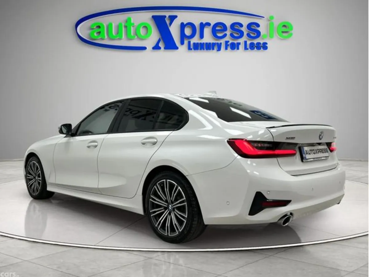 BMW 3-Series Saloon, Diesel, 2019, White