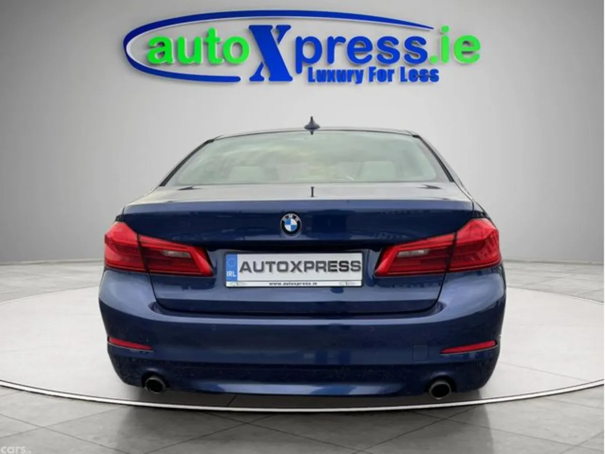 BMW 5-Series Saloon, Diesel, 2017, Blue