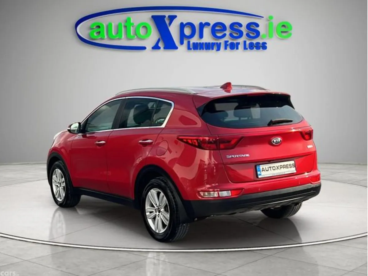 Kia Sportage MPV, Diesel, 2018, Red