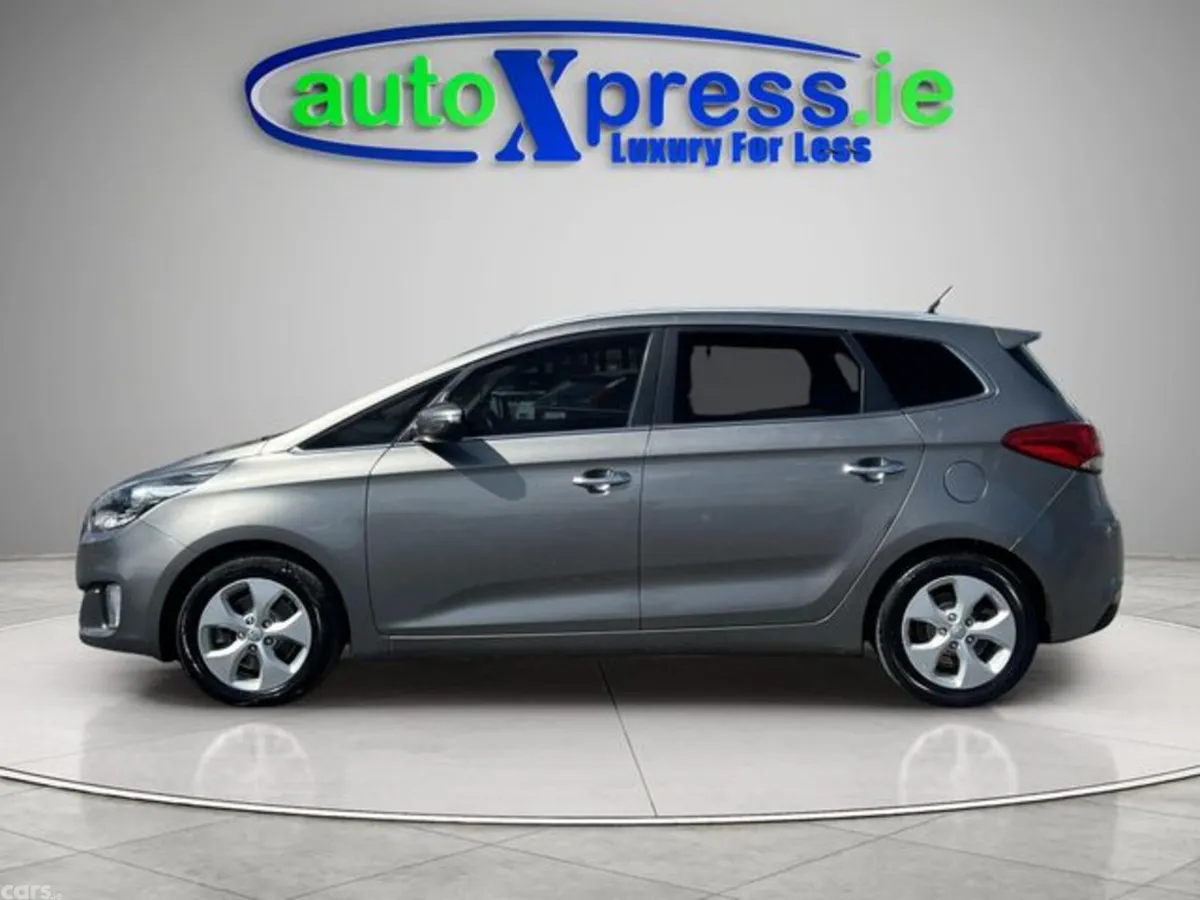 Kia Carens Estate, Diesel, 2014, Silver